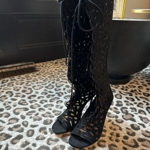 Via Spiega Zip Up Boots